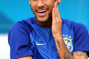 九游体育官网-内马尔意外战胜MAD，锐不可当引爆全场！(局外人莫尔索)