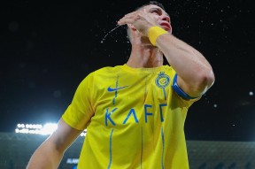 九游体育app-亚冠国际比赛日走向成谜，罗马造点机会，球迷炸锅，更衣室氛围转暖的简单介绍