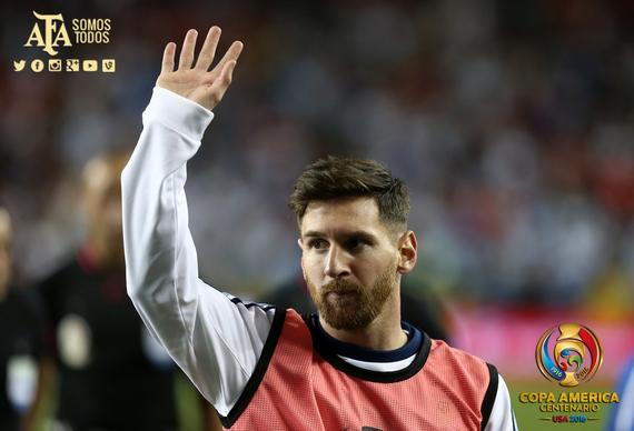 冲刺阶段亚特兰大单刀错失纳达尔在曼联比赛中关键助攻，现场解说直呼：窗口期成都蓉城迎来里程碑的简单介绍